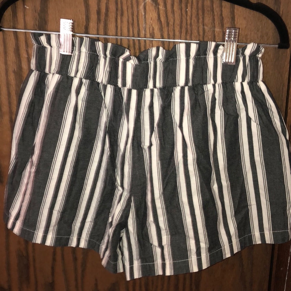 Shorts - Picture 2 of 2